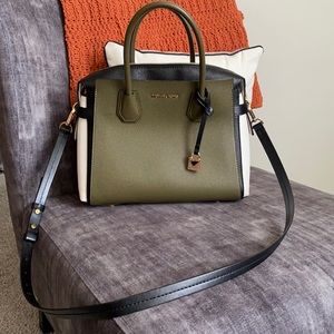 Tri color medium Michael Kors purse